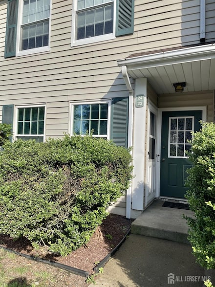 23 Hanover Square Unit 23D, Middlesex, NJ 08846