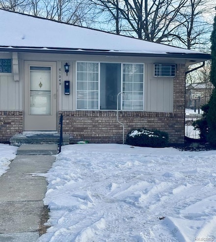 61049 Heritage Blvd Unit 8, South Lyon, MI 48178