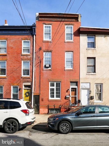1507 N Lawrence St, Philadelphia, PA 19122