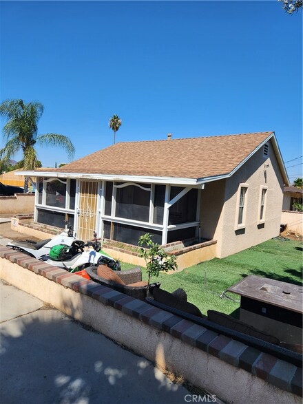 33143 Lime St, Lake Elsinore, CA 92530