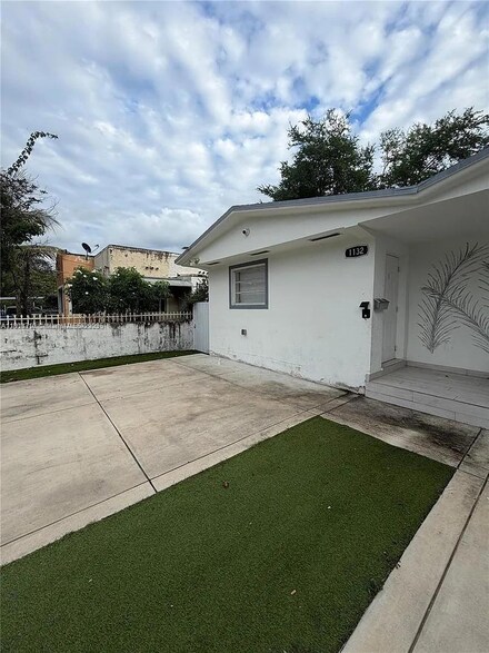 1132 NW 38th St Unit 1, Miami, FL 33127