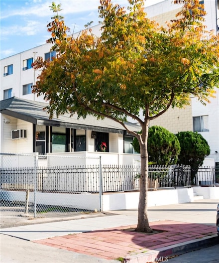 240 Linden Ave Unit G, Long Beach, CA 90802