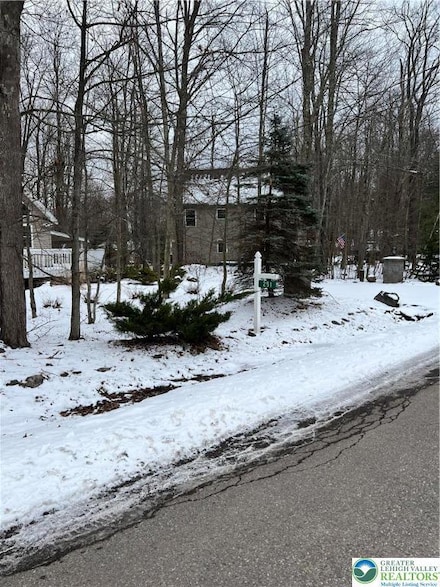 249 Choctaw Dr, Coolbaugh Township, PA 18347