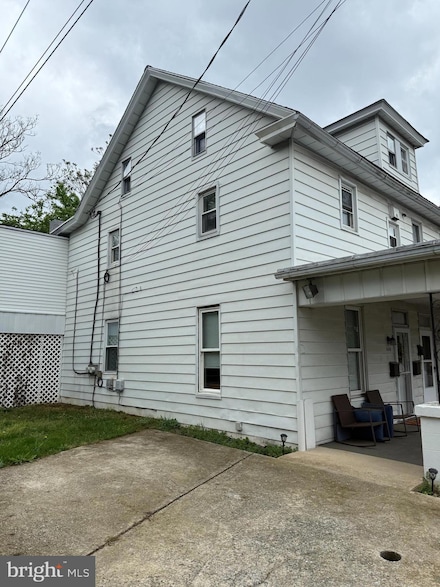 649 Apt B Swatara Ave, Hershey, PA 17033