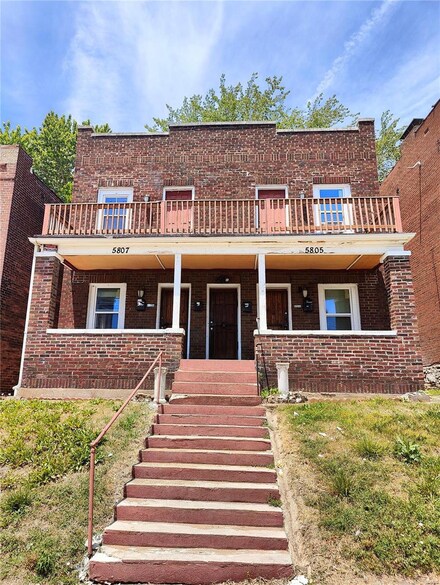 5805 S Broadway, Saint Louis, MO 63111