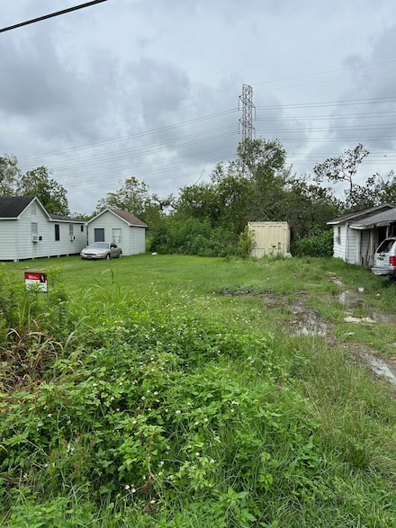 4702 Baton Rouge St, Houston, TX 77028