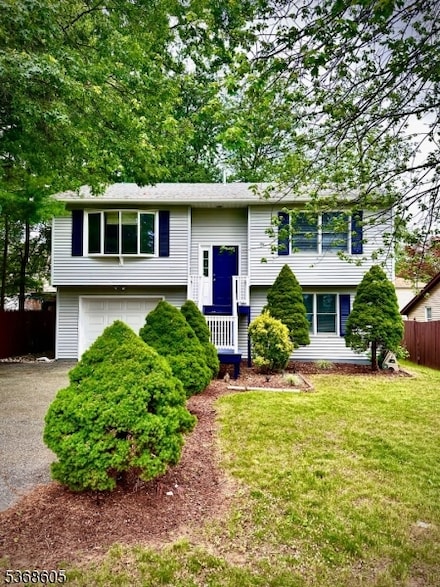 589 Lake Shore Dr, Parsippany, NJ 07054