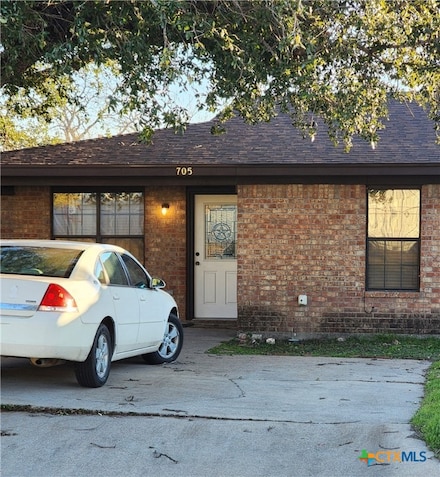705 S Main St, Lampasas, TX 76550