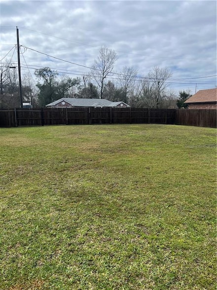714 Oak St, Saint Rose, LA 70087