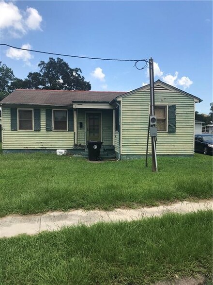 112 Alden Place, New Orleans, LA 70119