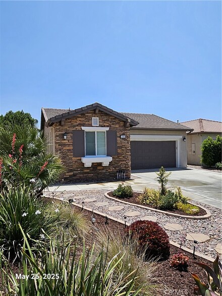 200 Janzen Way, Hemet, CA 92545