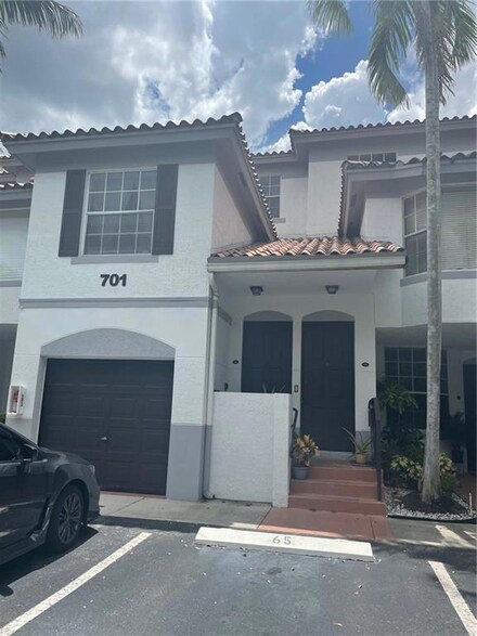 701 SW 148th Ave Unit 106, Davie, FL 33325