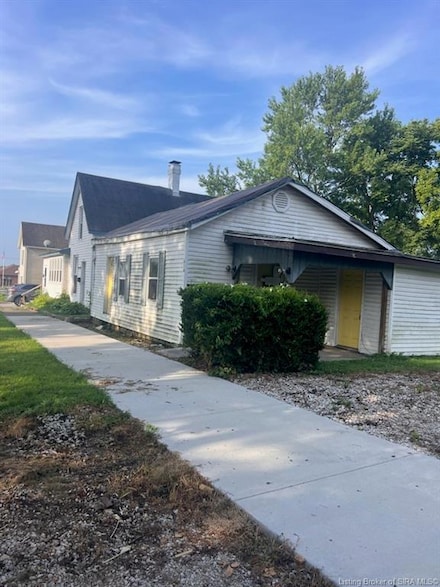 406 N Water St, Salem, IN 47167