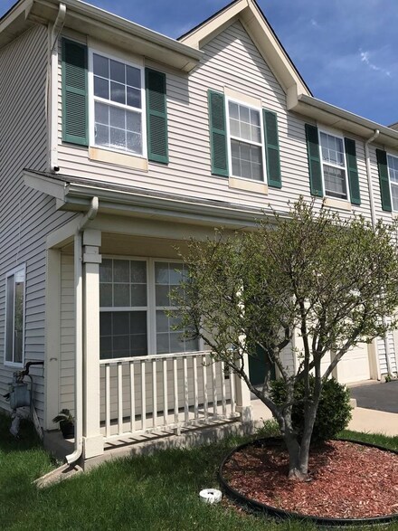 2829 Alameda Ct, Naperville, IL 60564