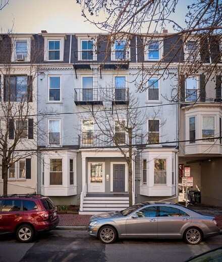30 Bigelow St Unit A, Cambridge, MA 02139