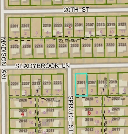 2301 E Shadybrook Ln, Wichita, KS 67214