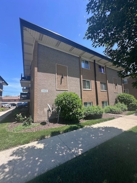 11635 S Pulaski Rd Unit 1B, Alsip, IL 60803