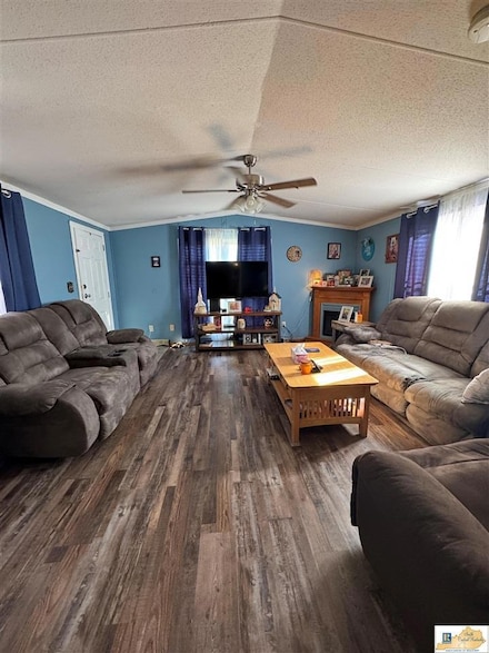 4049 Flippin Lamb Rd, Glasgow, KY 42141