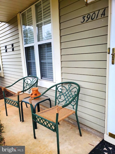 3901 A Fenwick La, Mount Laurel, NJ 08054