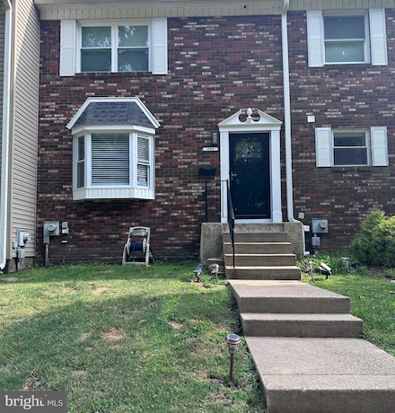 339 N Mount Vernon Cir, Bensalem, PA 19020