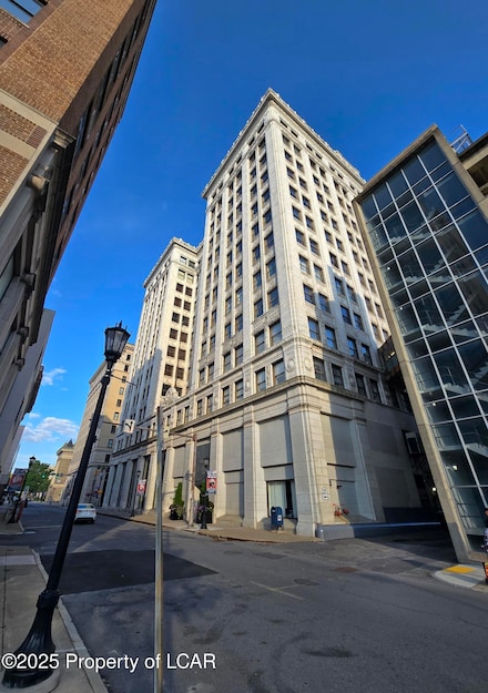 8 W Market St, Wilkes-Barre, PA 18701