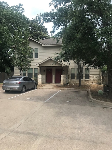 101 Bolero Way, Huntsville, TX 77340