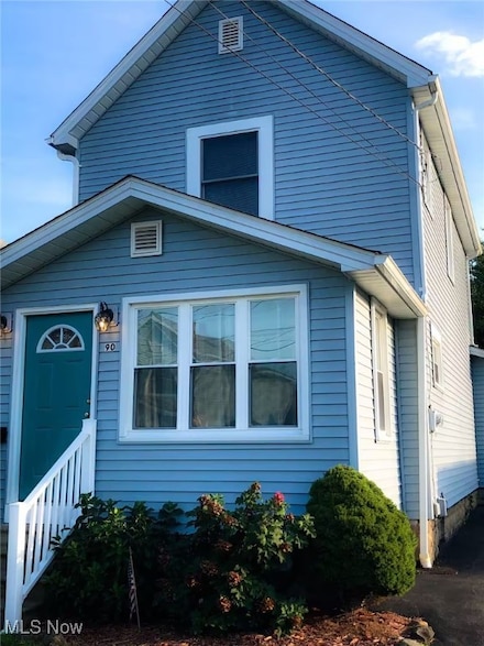 90 Harvey St, Struthers, OH 44471