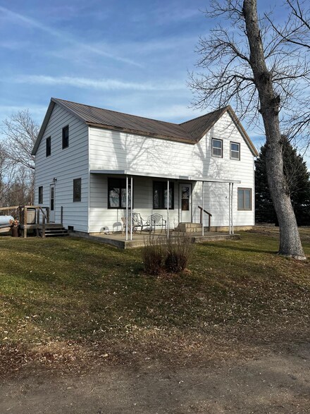 3071 121st Ave, Bellingham, MN 56212