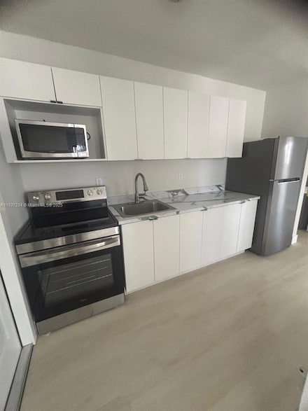 600 NE 142nd St Unit 16, North Miami, FL 33161