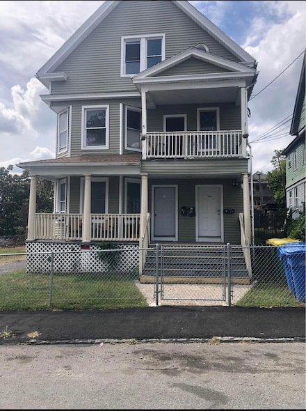 167 Chestnut Ave Unit 3, Waterbury, CT 06710