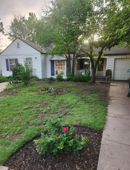 212 S Main St, Saint John, KS 67576