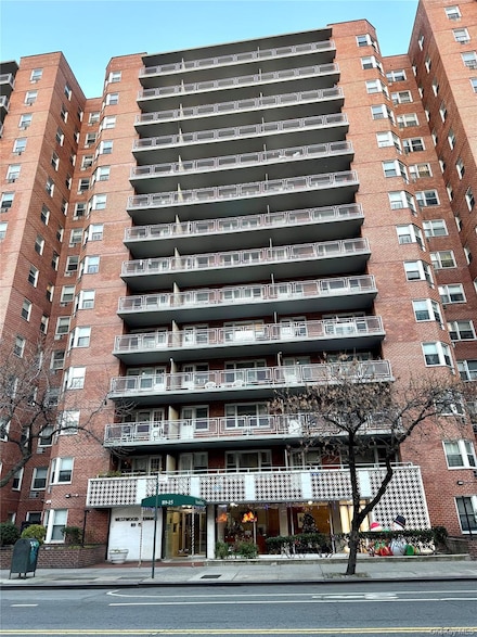 89-15 Parsons Blvd Unit 9, Jamaica, NY 11432