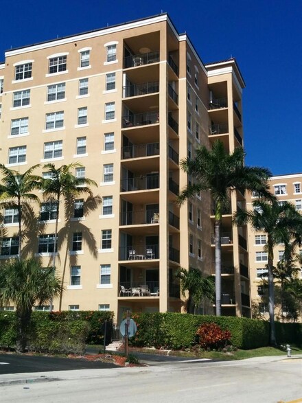 1801 N Flagler Dr Unit 912, West Palm Beach, FL 33407