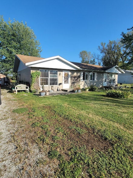 9451 S State Line Rd, Dyer, IN 46311