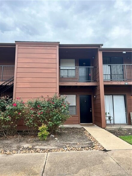 904 University Oaks Blvd Unit 106, College Station, TX 77840