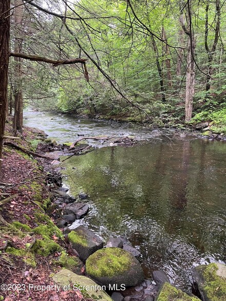 Lot 10 Riverfront Way, Lehigh Township, PA 18424