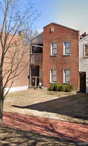 2010 S 11th St, Saint Louis, MO 63104