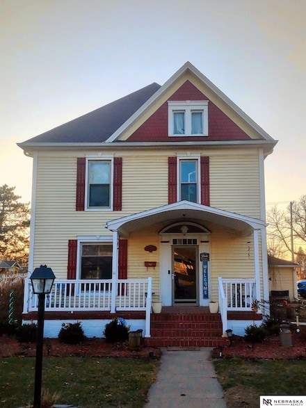 781 N 6th St, David City, NE 68632