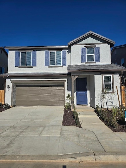 2872 E Escarpa Dr, Fresno, CA 93730