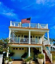 34 Trenton Ave Unit Upper, East Atlantic Beach, NY 11561