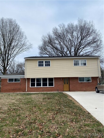 1203 Andover Rd, Henrico, VA 23229