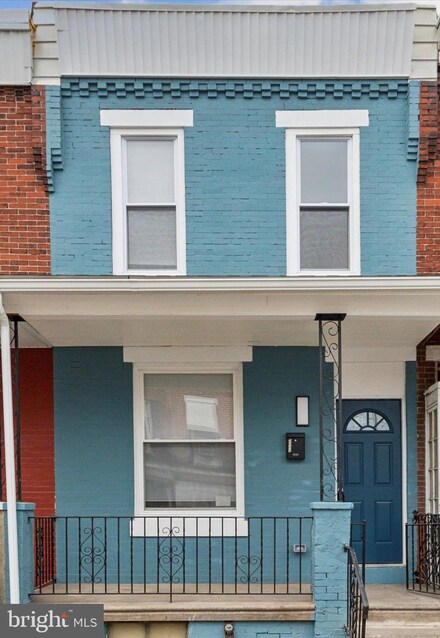 2002 S Simpson St, Philadelphia, PA 19142