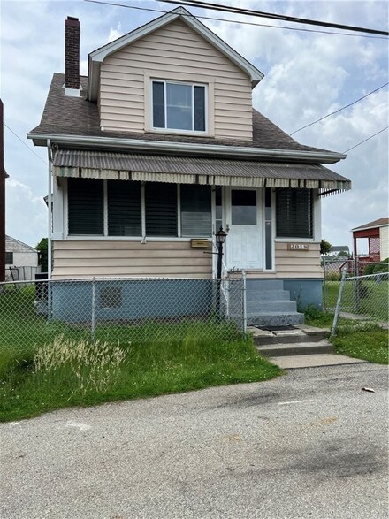 2018 Orofino St, McKeesport, PA 15132