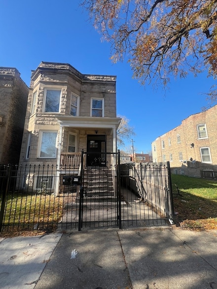 5718 S Sangamon St, Chicago, IL 60621