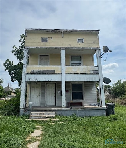 2218 Chase St, Toledo, OH 43611