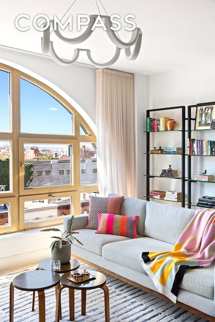 229 9th St Unit 601, Brooklyn, NY 11215
