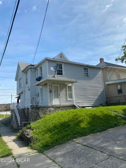 685 W Spring St, Lima, OH 45801
