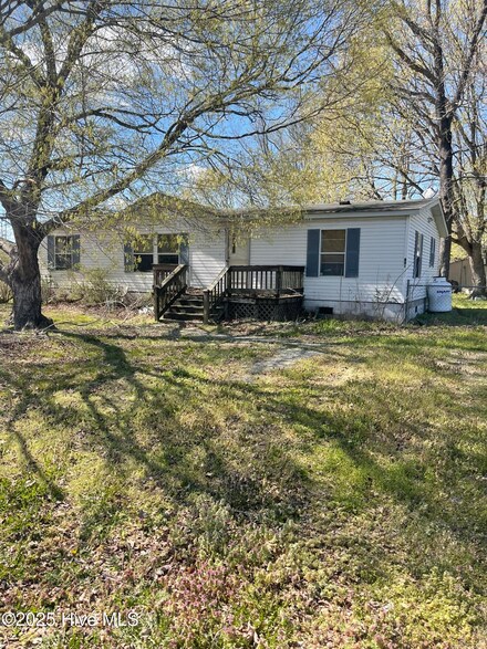 401 Pawnee Rd, Harrellsville, NC 27942