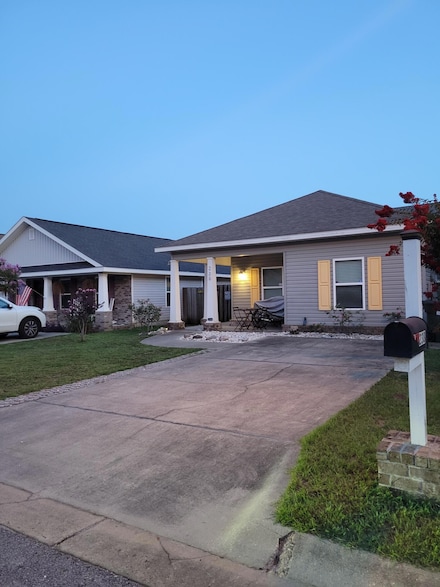 238 Cottage View Dr, Pensacola, FL 32507