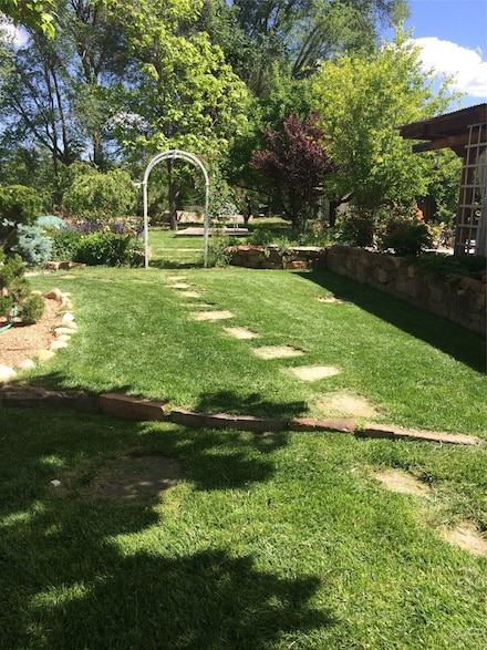 734 State Road 76, Chimayo, NM 87522